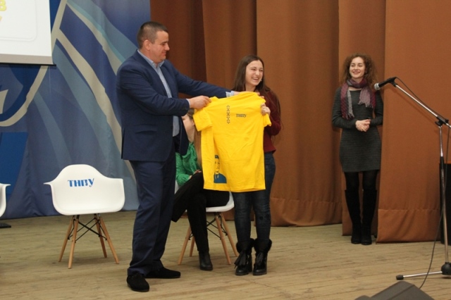 Панельна дискусія – несподівані сюрпризи знайшли своїх власників уже сьогодні